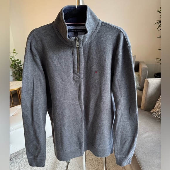 Tommy Hilfiger Other - Tommy Hilfiger Gray Pullover sweater zip size large